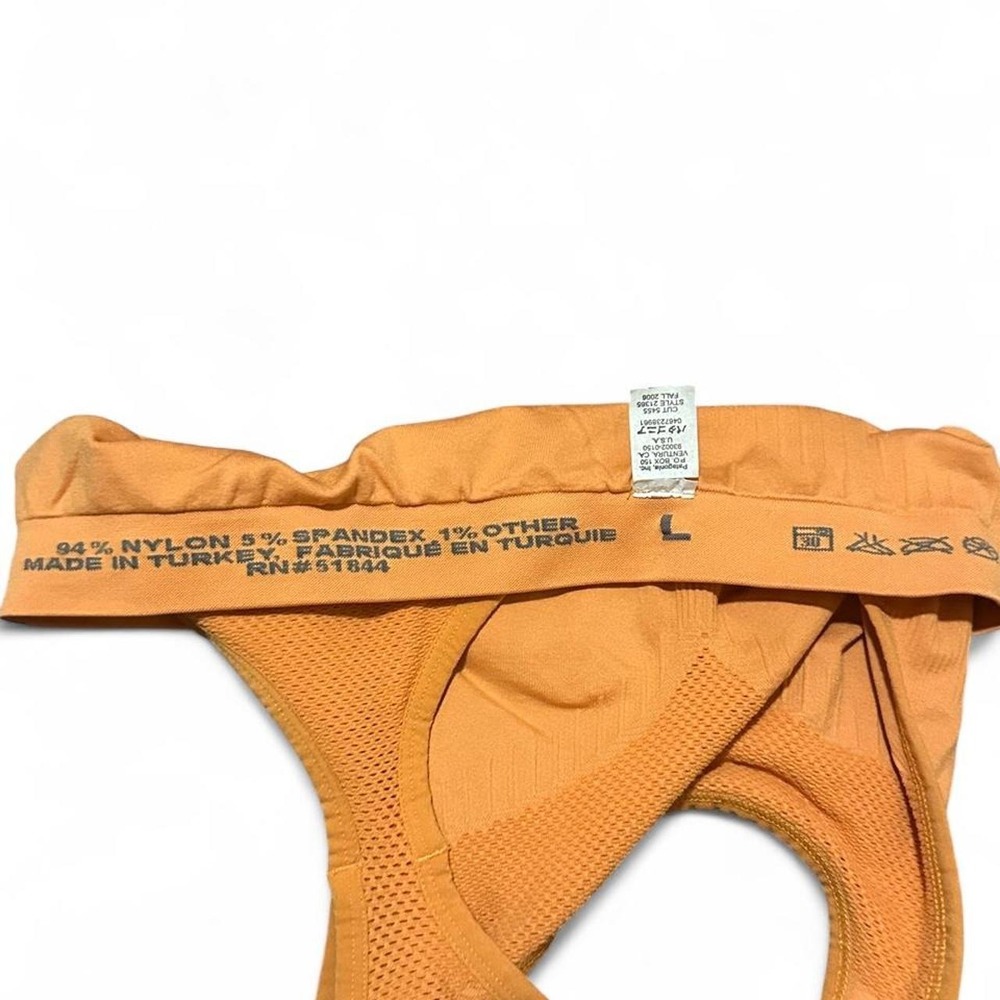 Vintage 2008 Patagonia Active Mesh Bra in Gold - Picture 5 of 5